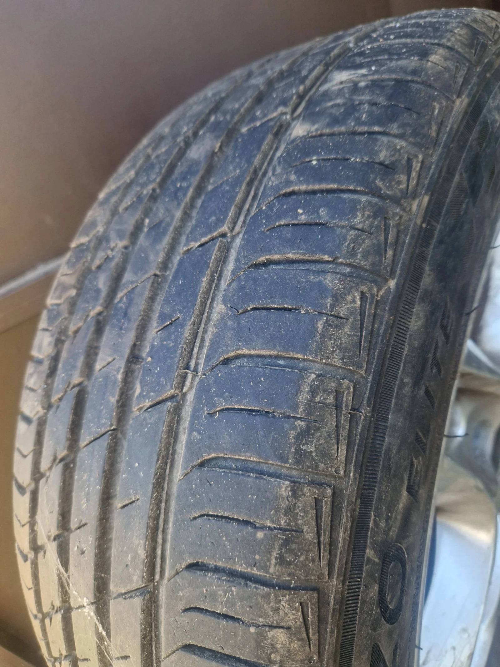    205/55R16  VW Golf | Mobile.bg   11