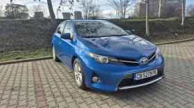 Toyota Auris 1.8 Hybrid* Перфектна* 4.5/100км* БАРТЕР, снимка 7