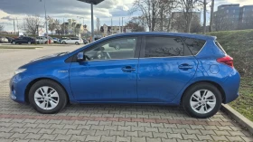Toyota Auris 1.8 Hybrid* Перфектна* 4.5/100км* БАРТЕР, снимка 2