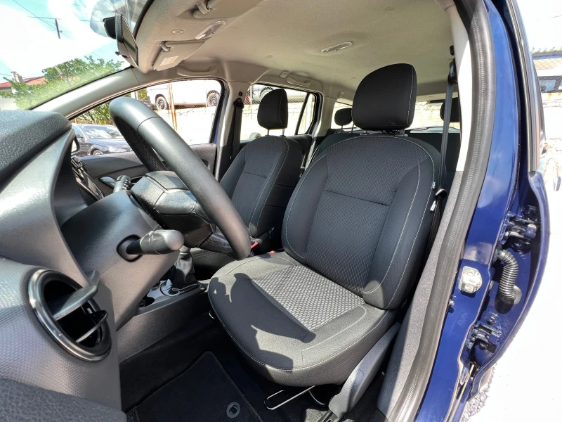 Dacia Logan 1.0i, снимка 12 - Автомобили и джипове - 40760457