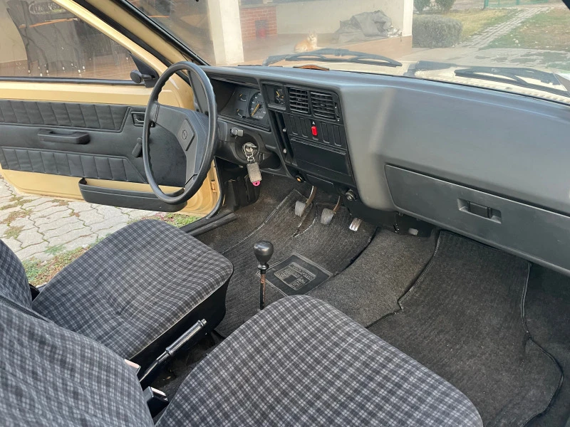 Opel Kadett 1.2i-60-ITALIA, снимка 4 - Автомобили и джипове - 42908778