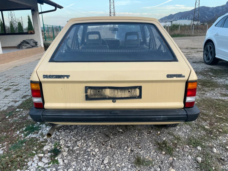 Opel Kadett 1.2i-60-ITALIA, снимка 9 - Автомобили и джипове - 42908778