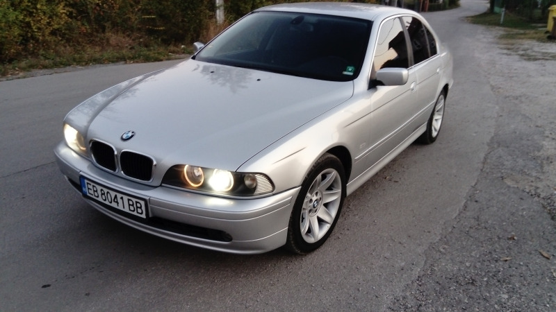 BMW 520, снимка 4 - Автомобили и джипове - 45154620