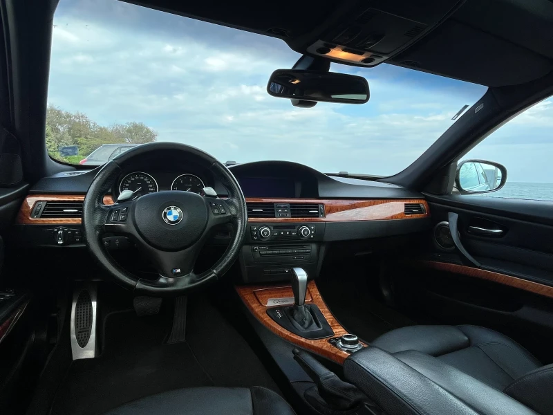 BMW 330 330 X Drive Individual, снимка 13 - Автомобили и джипове - 45398093