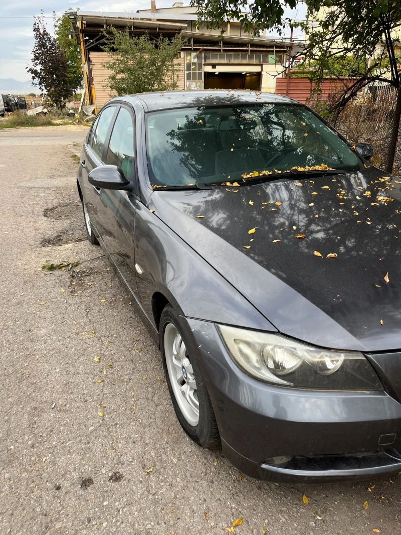 BMW 320, снимка 3 - Автомобили и джипове - 45718789