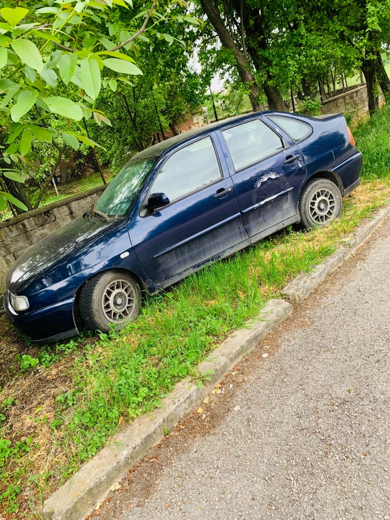 VW Polo, снимка 1 - Автомобили и джипове - 48448852