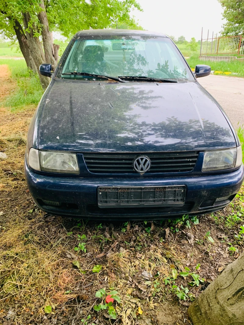 VW Polo, снимка 4 - Автомобили и джипове - 47648170