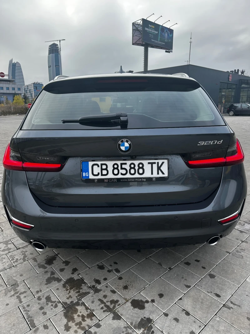 BMW 320 Комби/ ГАРАНЦИЯ до 08/26год., снимка 6 - Автомобили и джипове - 47989018