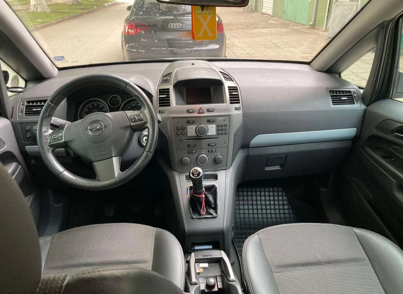 Opel Zafira 1.6i, снимка 6 - Автомобили и джипове - 48263147