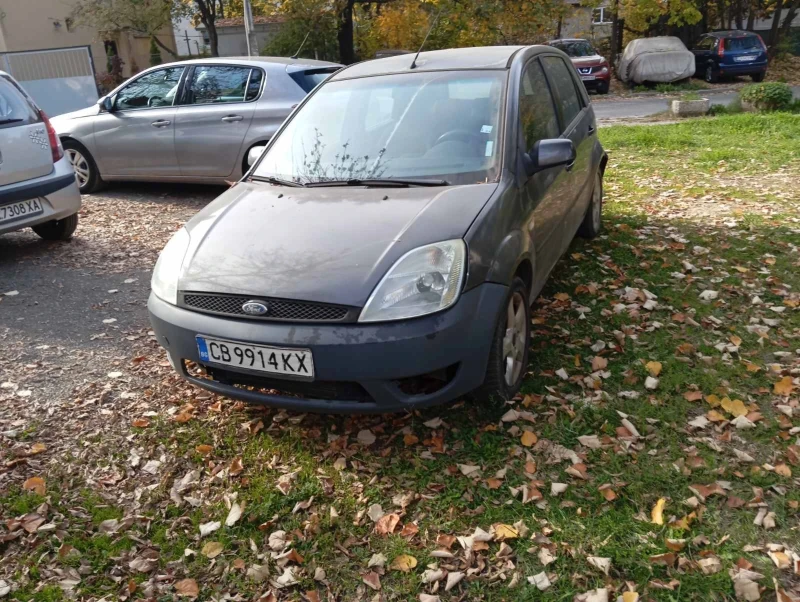 Ford Fiesta, снимка 1 - Автомобили и джипове - 48452296