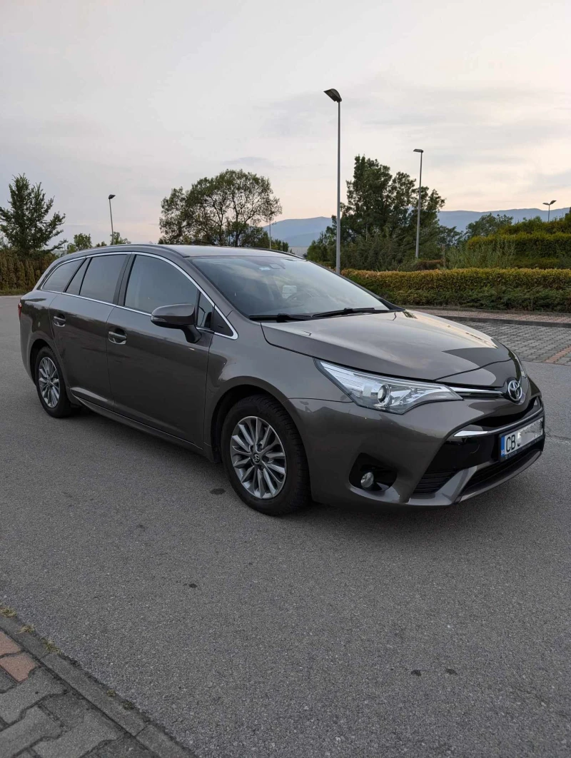 Toyota Avensis, снимка 1 - Автомобили и джипове - 48739427