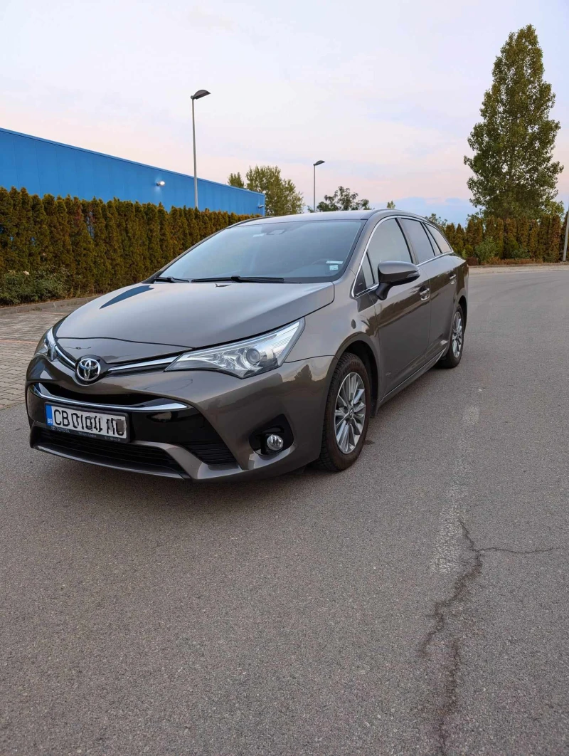 Toyota Avensis, снимка 6 - Автомобили и джипове - 48739427