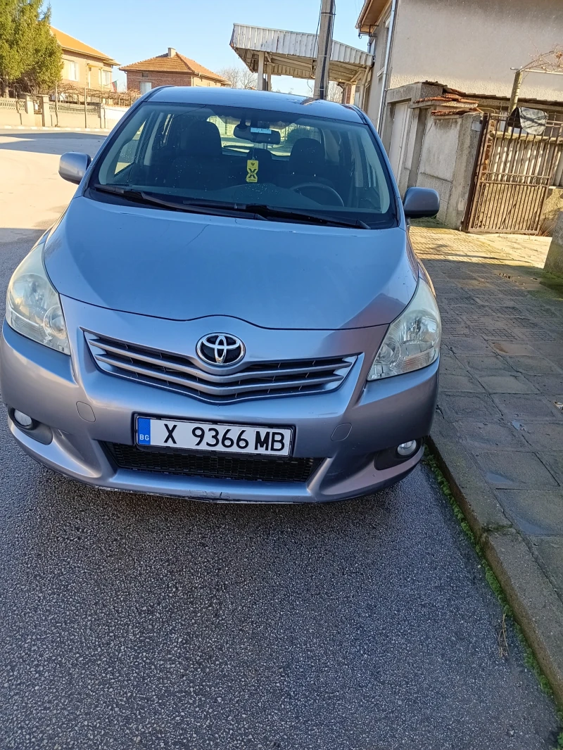 Toyota Verso, снимка 1 - Автомобили и джипове - 48793647