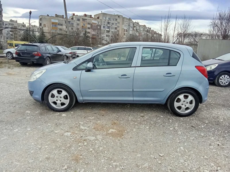 Opel Corsa, снимка 2 - Автомобили и джипове - 49516610