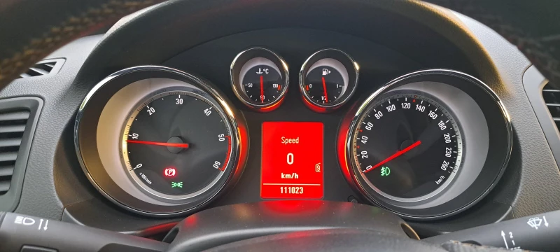 Opel Insignia 2.0CDTI OPC , снимка 12 - Автомобили и джипове - 50353245