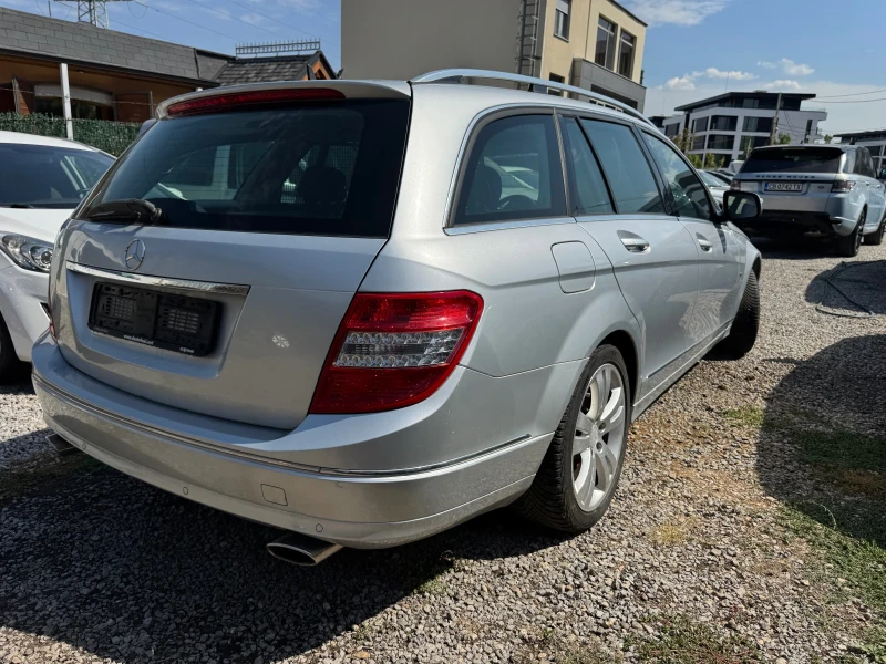 Mercedes-Benz C 320 ПАНОРАМА* КОЖА* NAVI* ЩОРИ* AVANTGARDE* , снимка 12 - Автомобили и джипове - 51668328