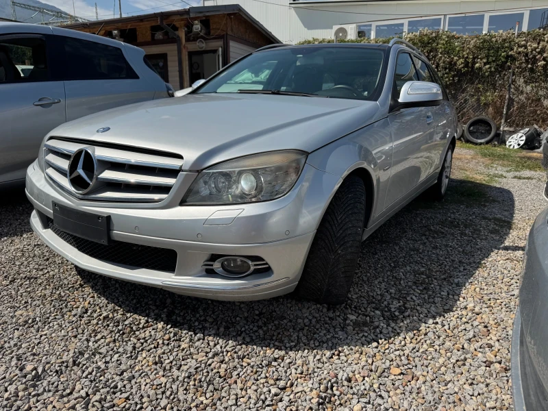 Mercedes-Benz C 320 ПАНОРАМА* КОЖА* NAVI* ЩОРИ* AVANTGARDE* , снимка 15 - Автомобили и джипове - 51668328