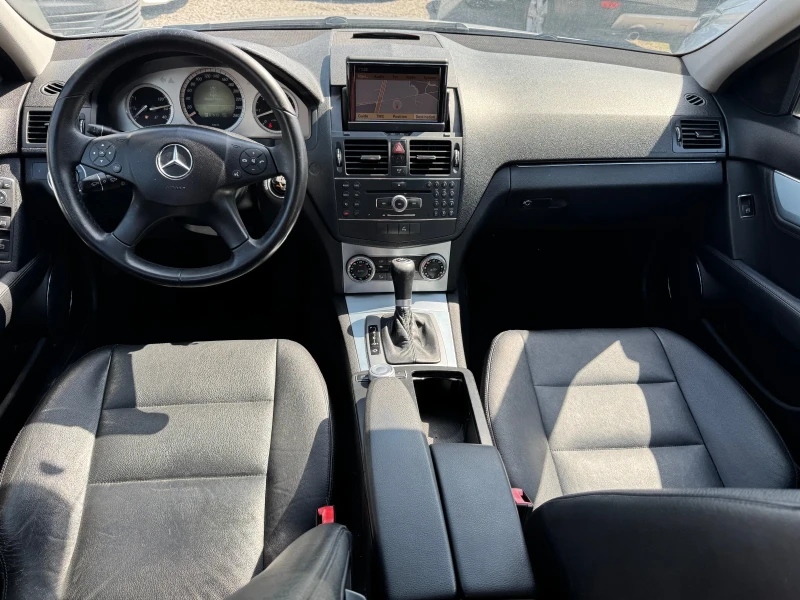 Mercedes-Benz C 320 ПАНОРАМА* КОЖА* NAVI* ЩОРИ* AVANTGARDE* , снимка 7 - Автомобили и джипове - 51668328