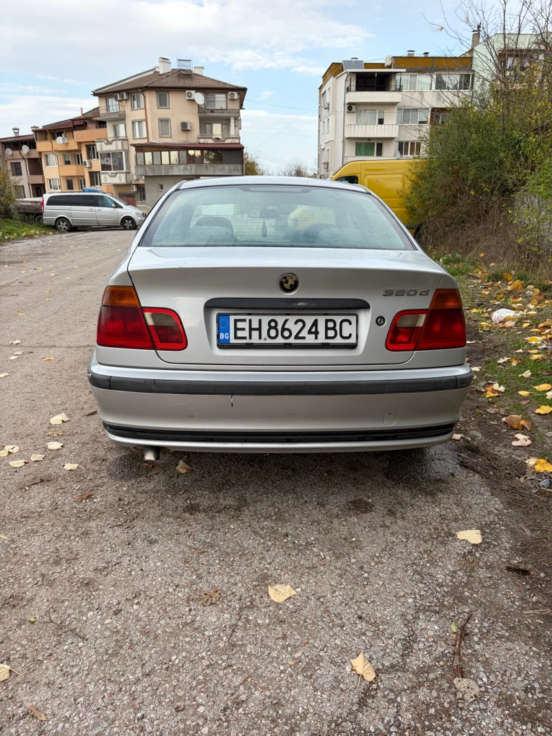 BMW 320, снимка 3 - Автомобили и джипове - 52461142