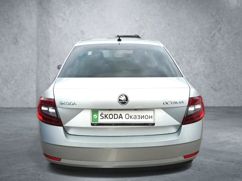 Skoda Octavia 1, 6 TDI , снимка 6 - Автомобили и джипове - 52601725