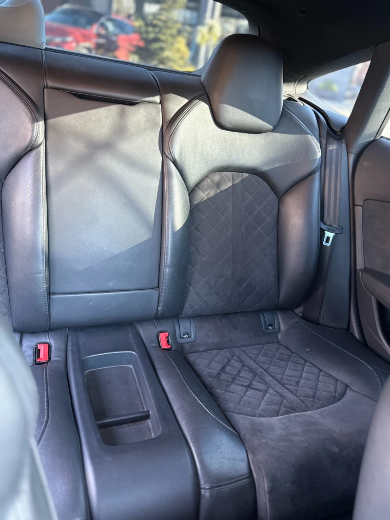 Audi A7 3.0 TDI * S7 ПАКЕТ * ЗА ЦЕНИТЕЛИ, снимка 11 - Автомобили и джипове - 52616175