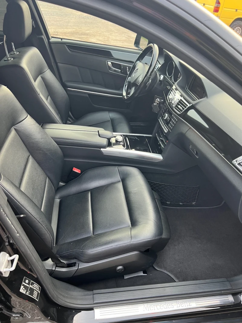 Mercedes-Benz E 350 4matic AMG Face, снимка 6 - Автомобили и джипове - 52669834