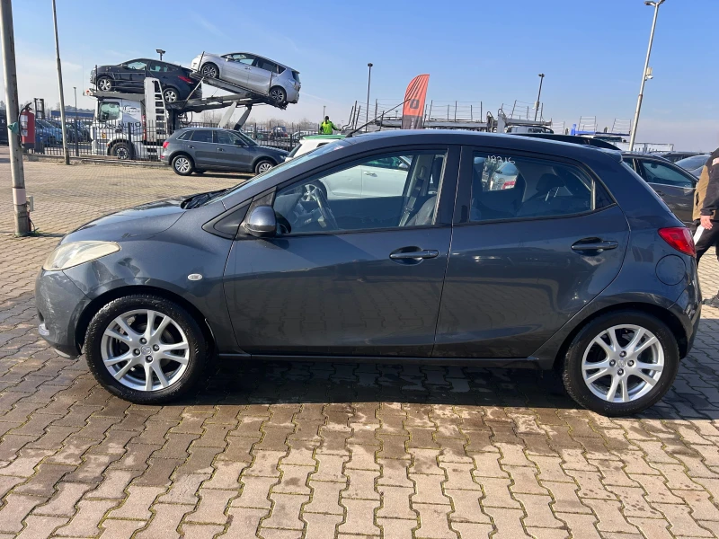 Mazda 2 1.3GAZ EURO 4, снимка 9 - Автомобили и джипове - 52850840