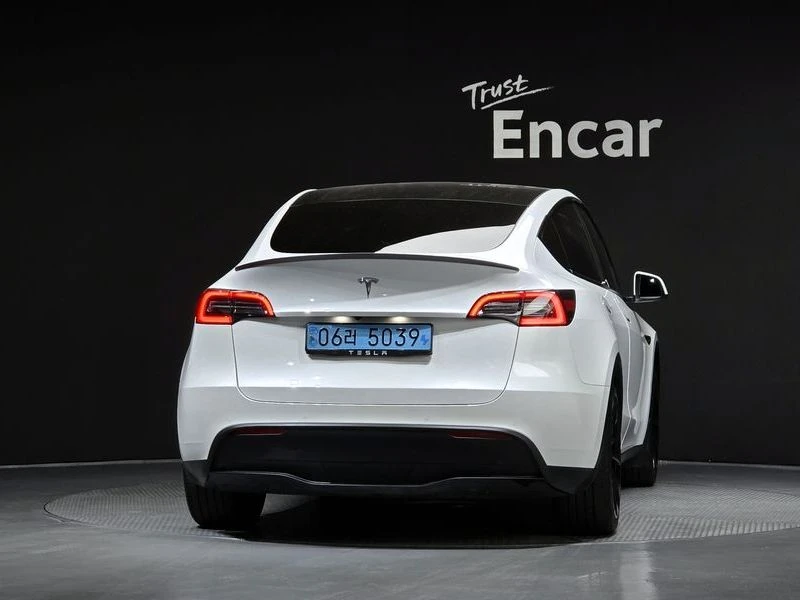 Tesla Model Y Standard Range RWD| 204к.с., снимка 4 - Автомобили и джипове - 56008075