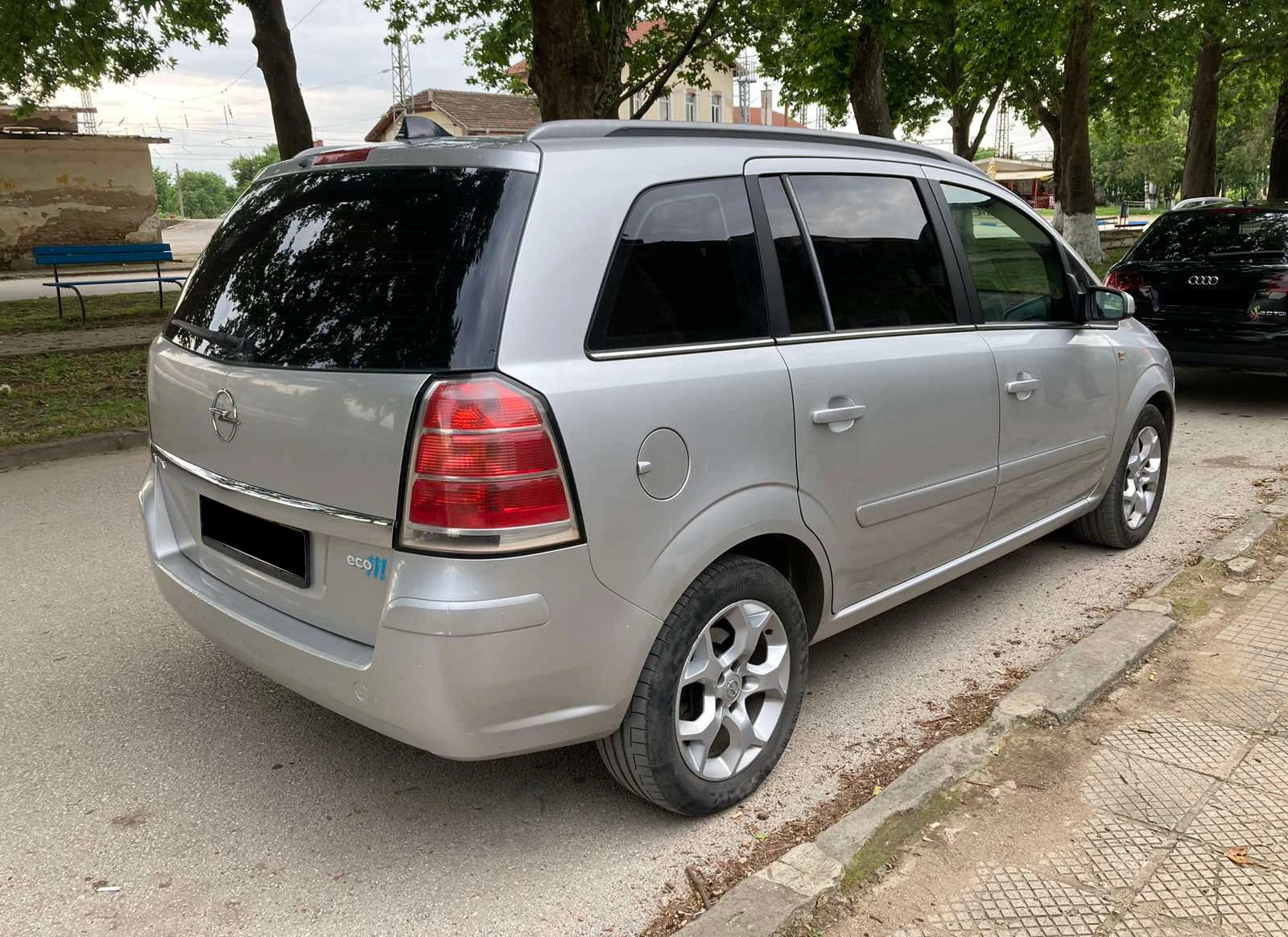 Opel Zafira 1.6i - изображение 2