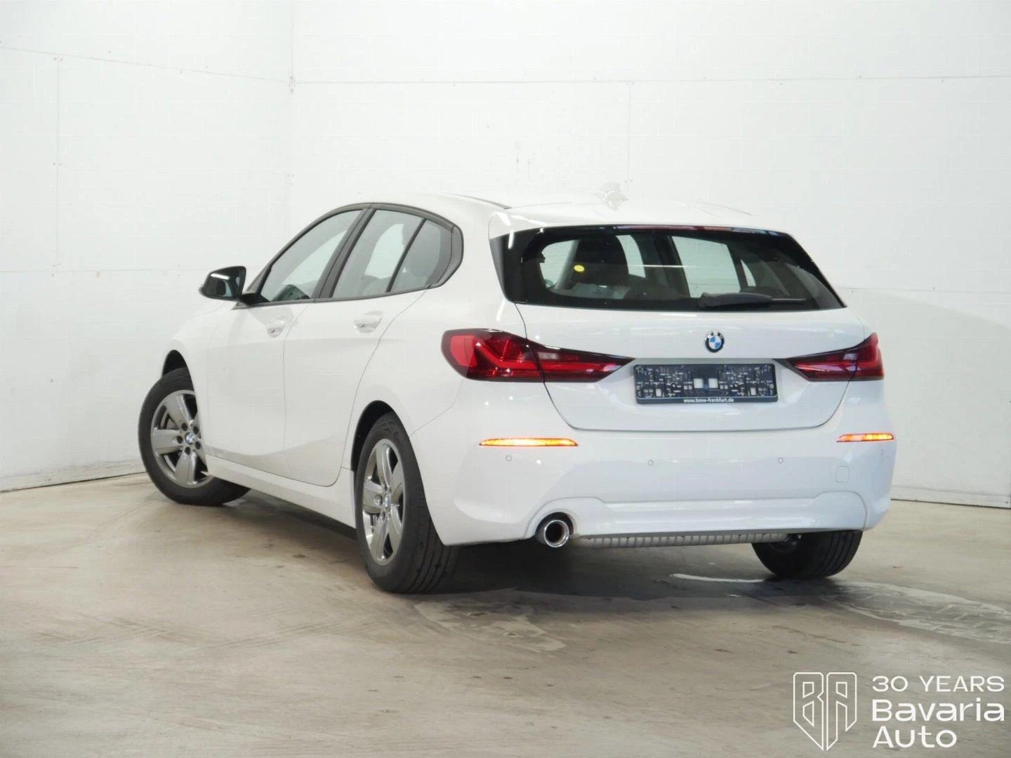 BMW 116  i Advantage - изображение 2
