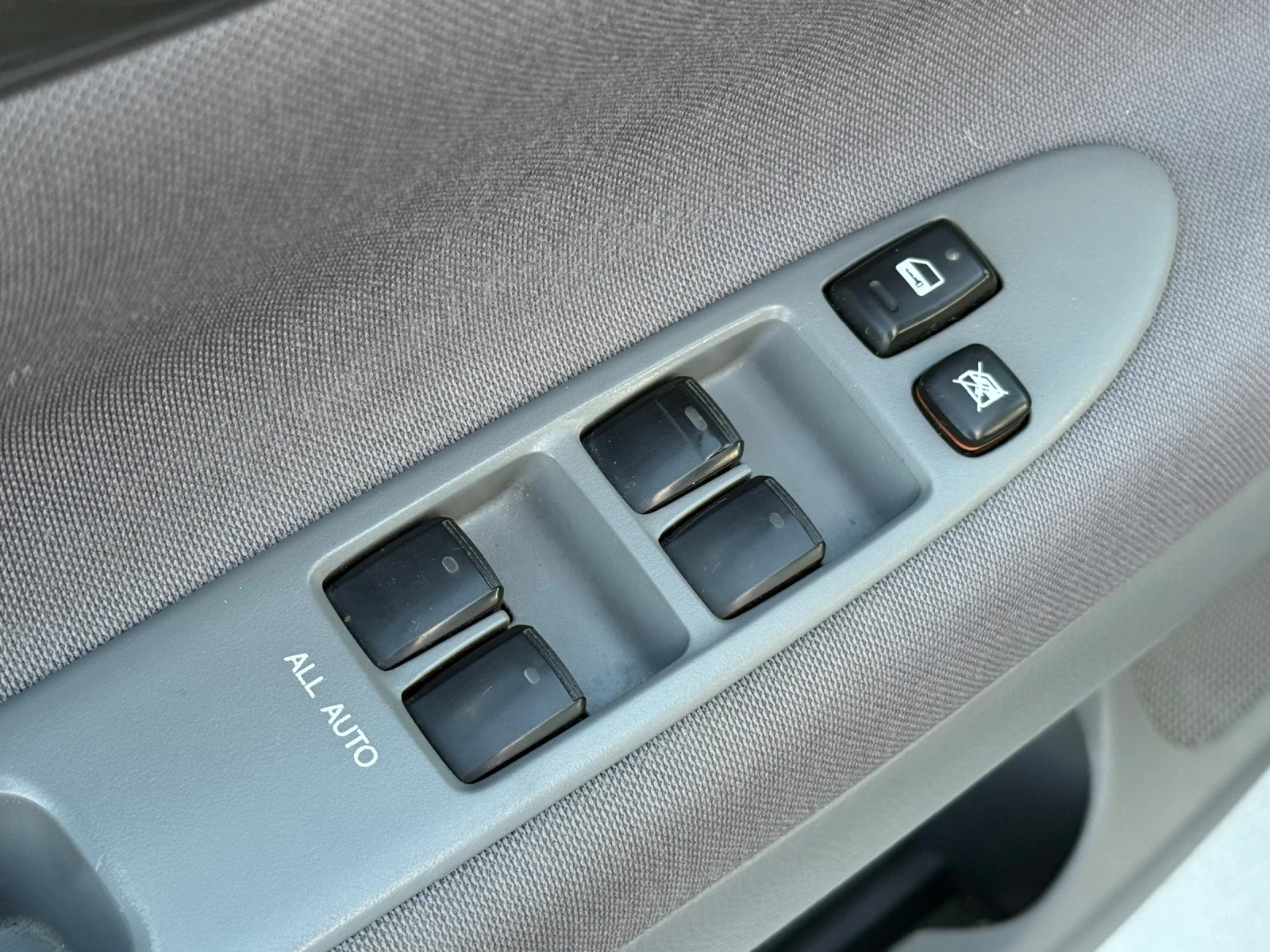 Toyota Avensis verso 2.0D* 2005*  * 214.000*  | Mobile.bg   16