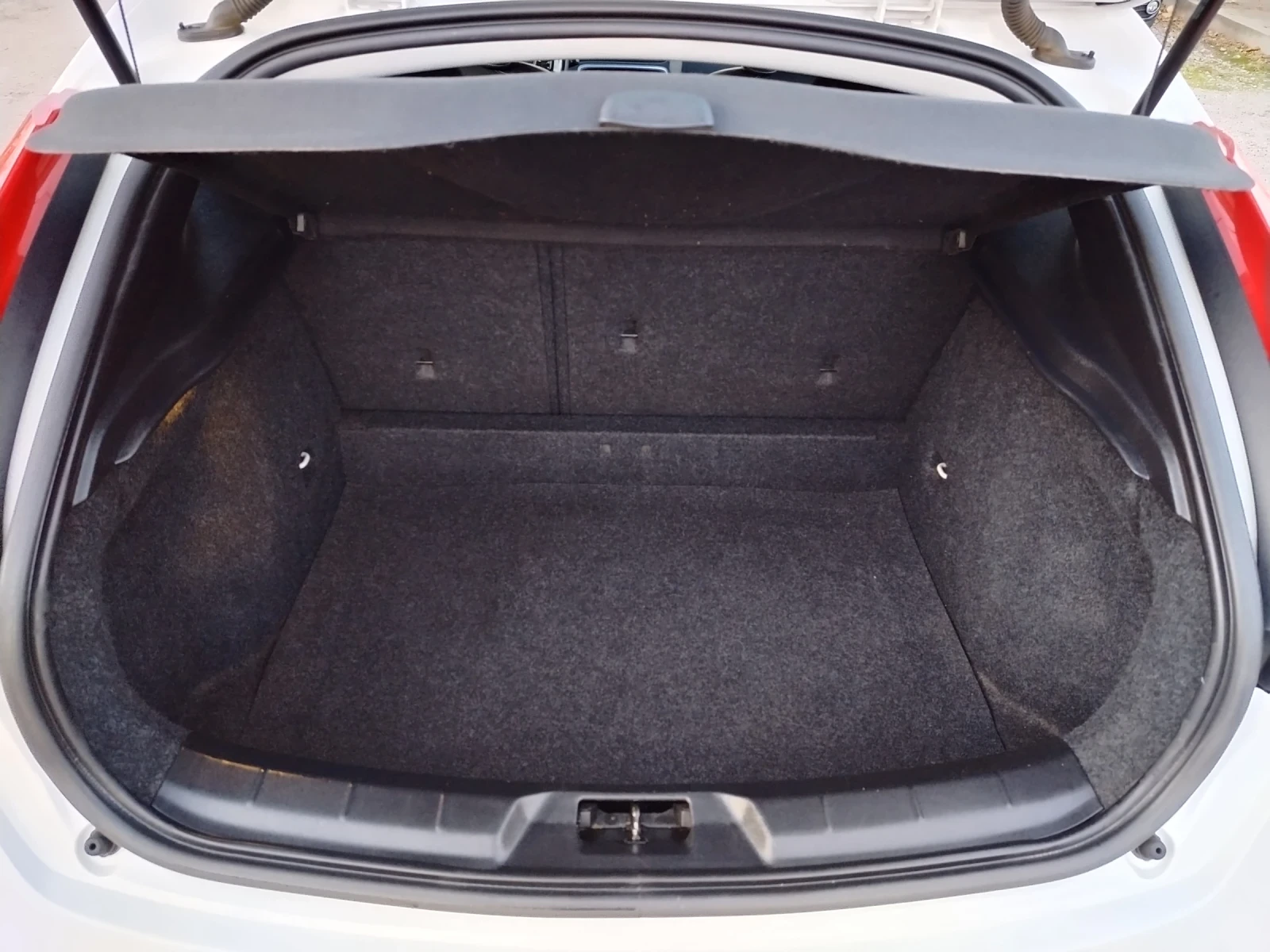 Volvo V40 1.6D114.///!!!  | Mobile.bg   16