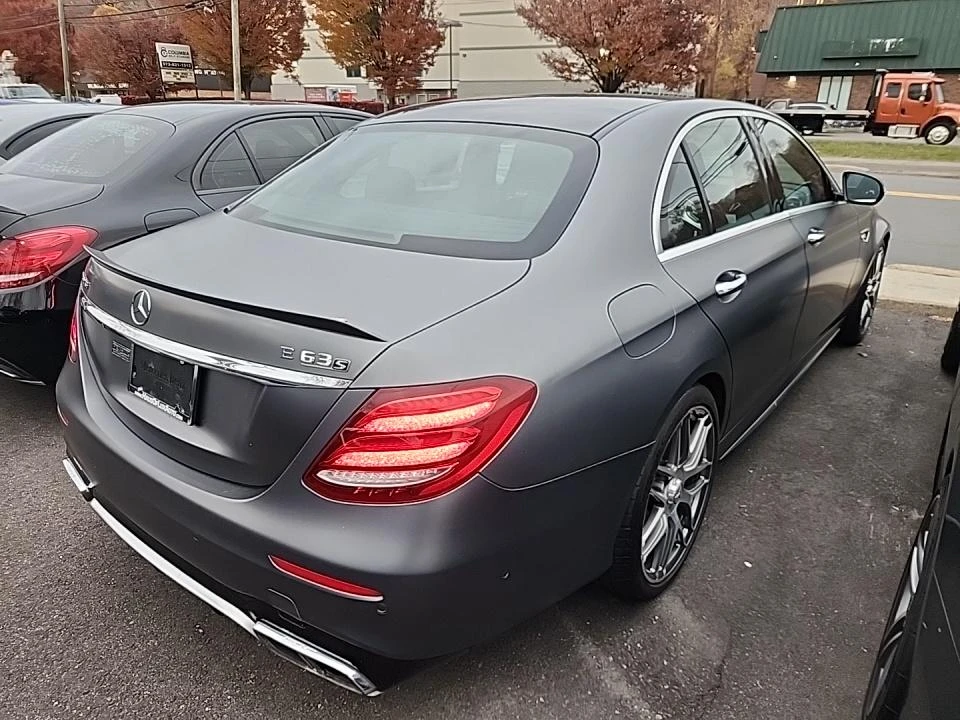 Mercedes-Benz E 63 AMG E 63 S 4MATIC Sedan - изображение 5