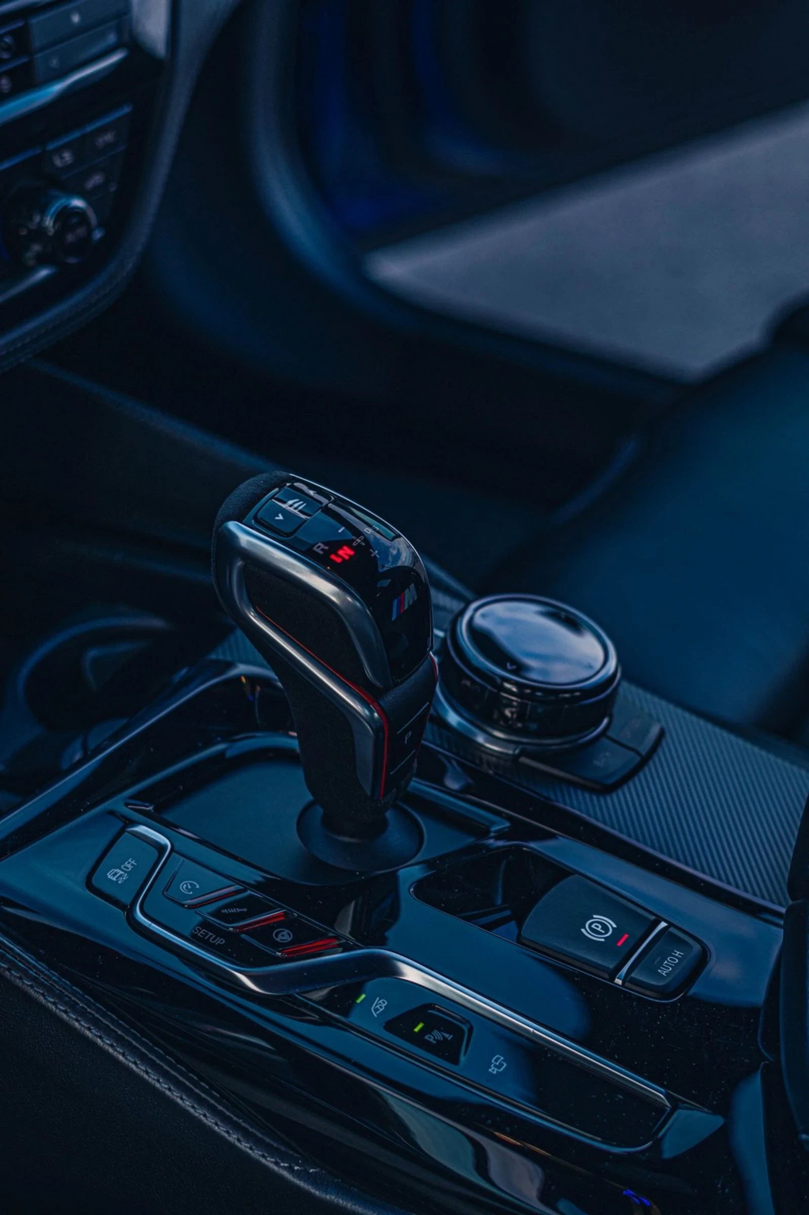 BMW M5 COMPETITION ceramics 850h.p. 4.4l twin turbo V8  - изображение 5