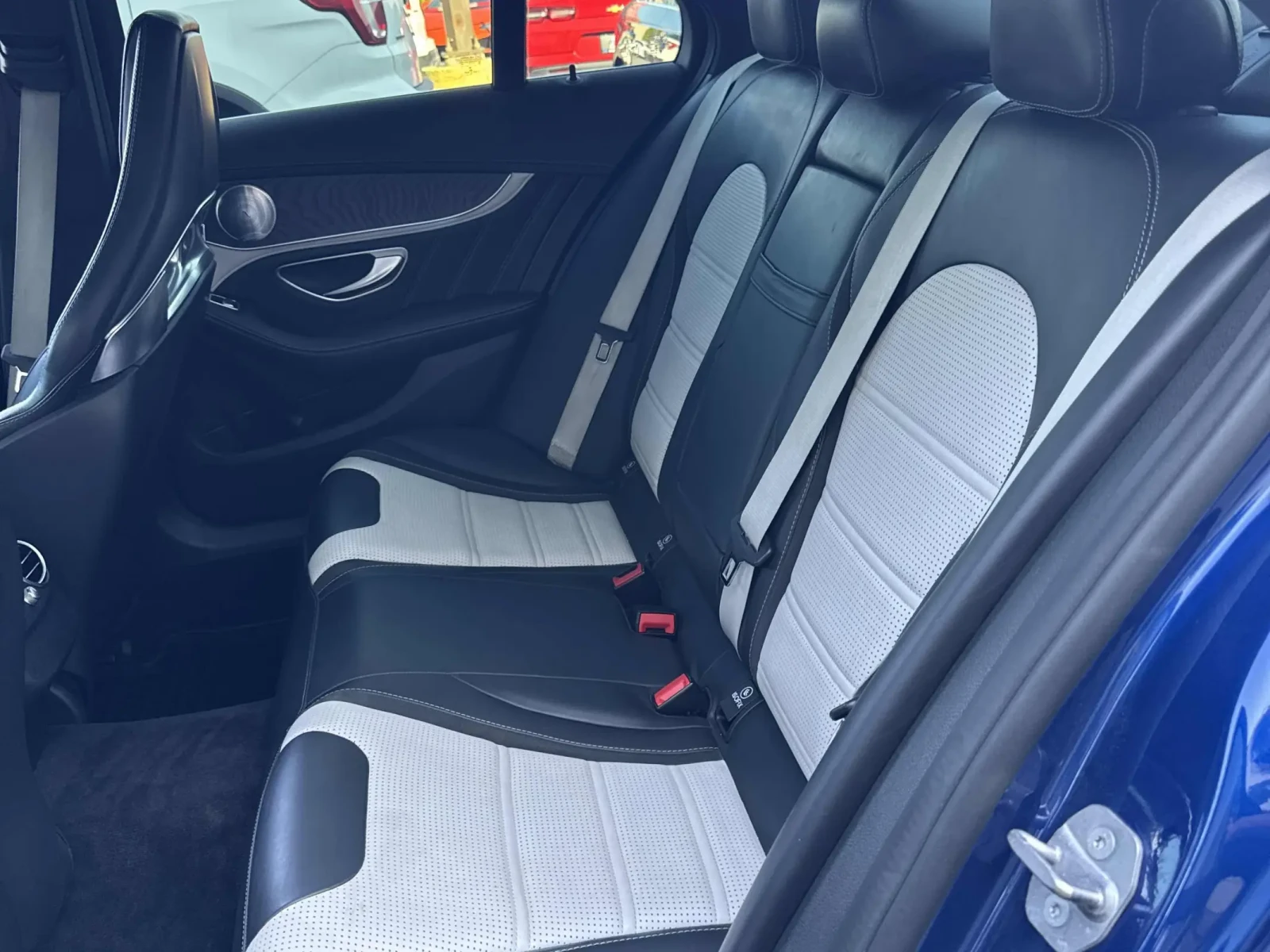 Mercedes-Benz C 63 AMG  * CARFAX *    | Mobile.bg   14