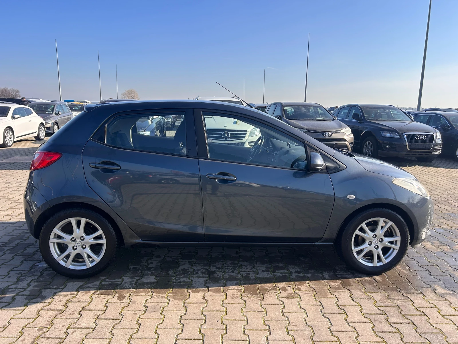 Mazda 2 1.3GAZ EURO 4 | Mobile.bg � ����������� 5