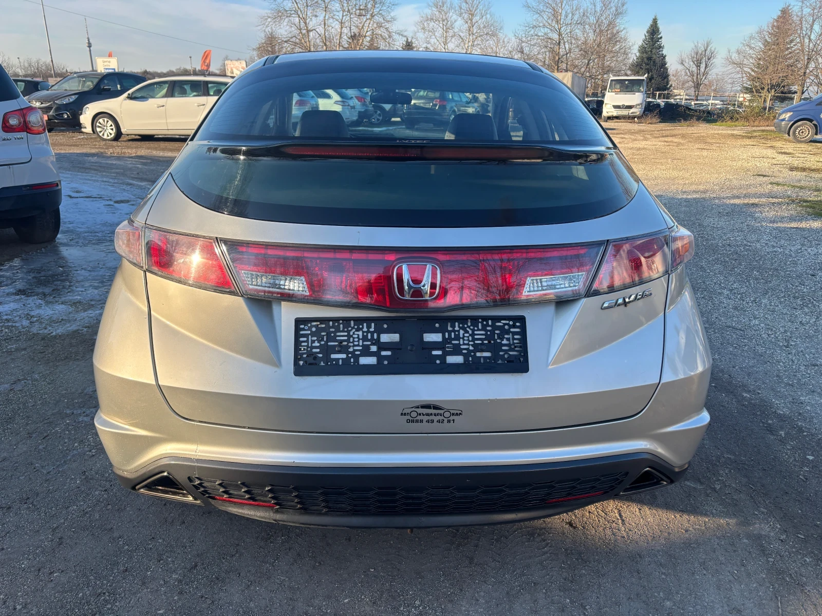 Honda Civic 2007+ 1.8+ ПАНОРАМА+ НОВИ ГУМИ - изображение 5