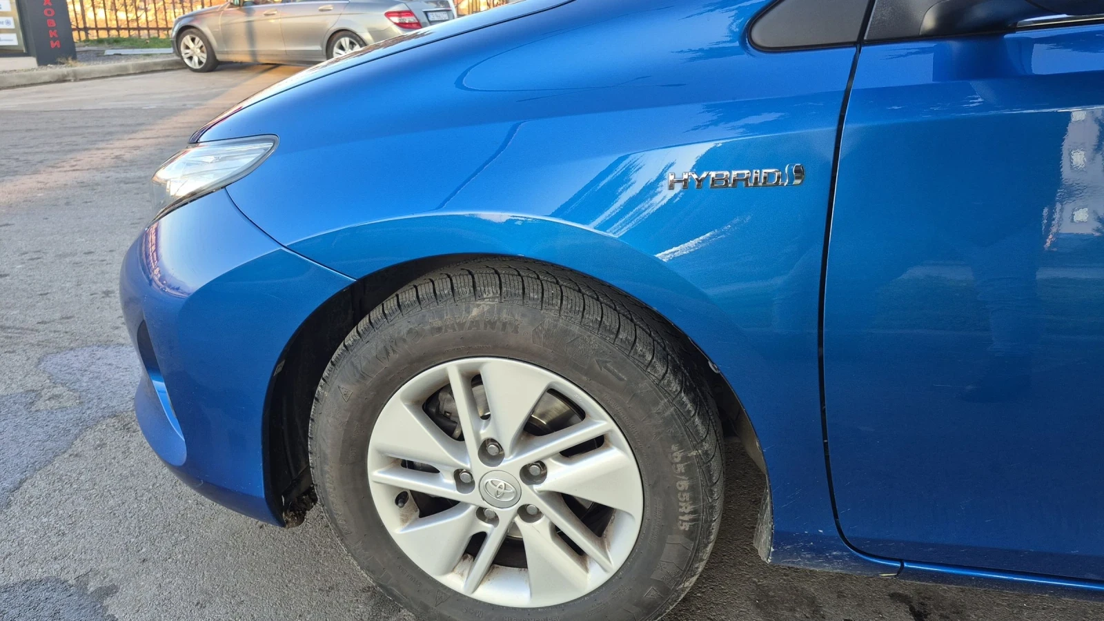 Toyota Auris 1.8 Hybrid* ���������* 4.5/100��* ������ | Mobile.bg � ����������� 11