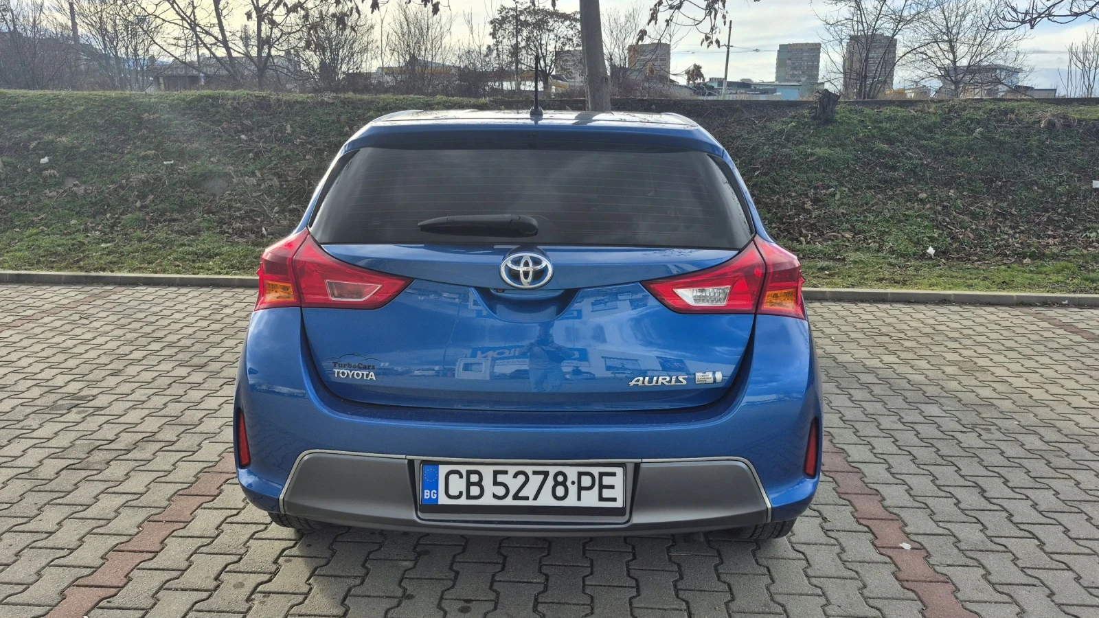 Toyota Auris 1.8 Hybrid* Перфектна* 4.5/100км* БАРТЕР - изображение 5