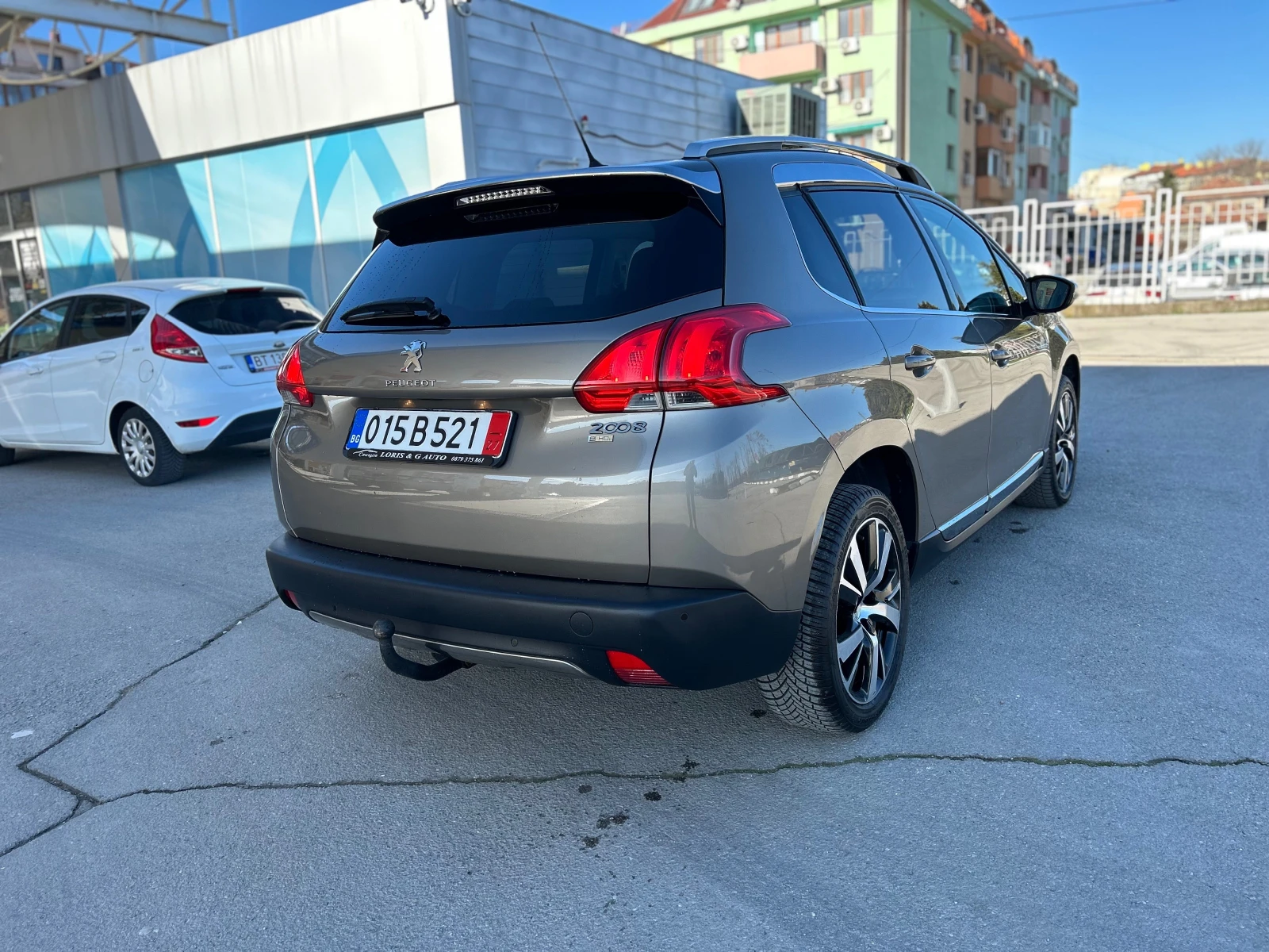 Peugeot 2008 1.6HDI-115k.c-FULL ALLURE!!ПАНОРАМА-КОЖА-ЛЕД-НАВИ!, снимка 15 - Автомобили и джипове - 53429625