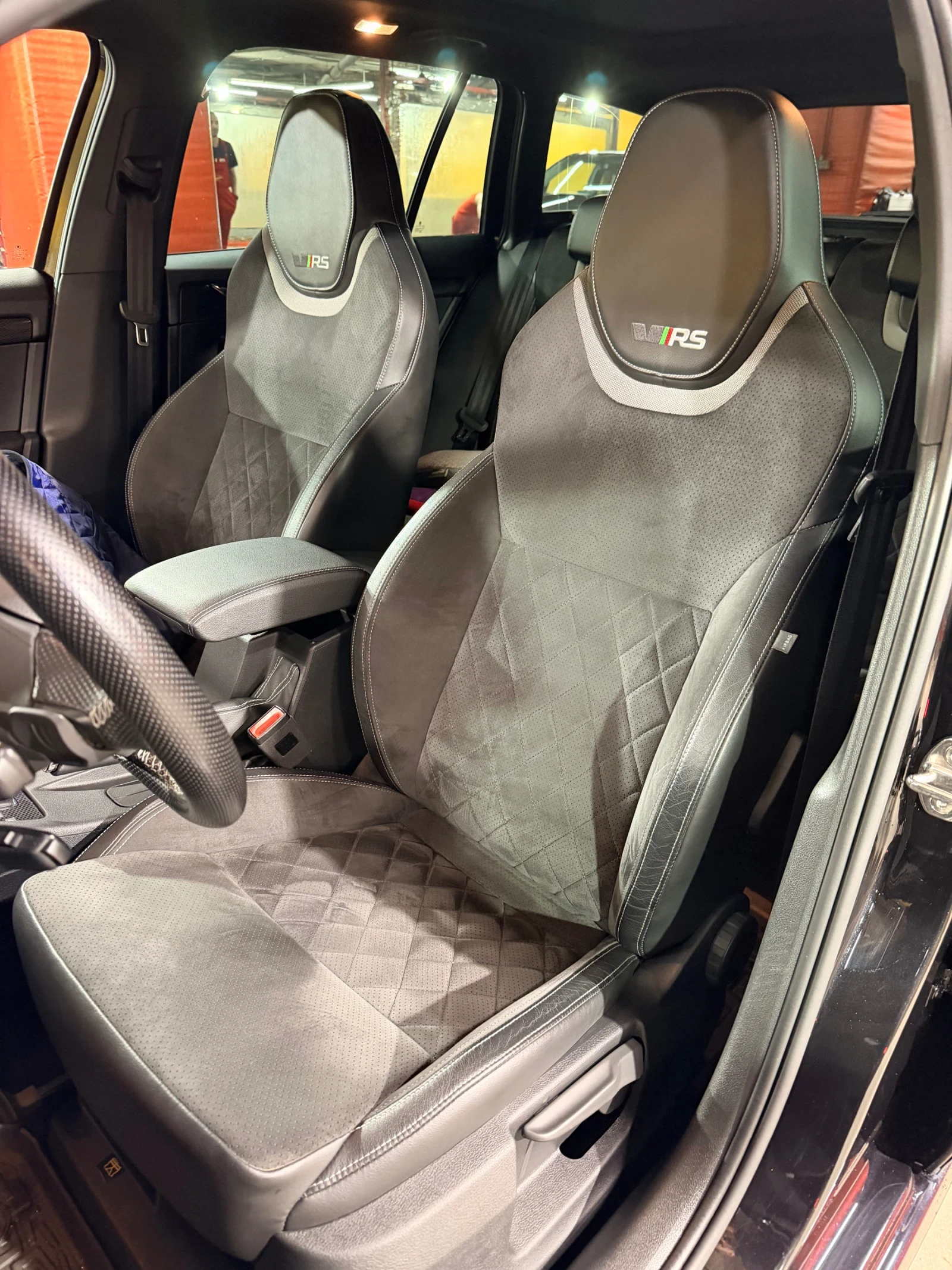 Skoda Octavia VRS 2.0 TDI 4x4, снимка 13 - Автомобили и джипове - 53740110