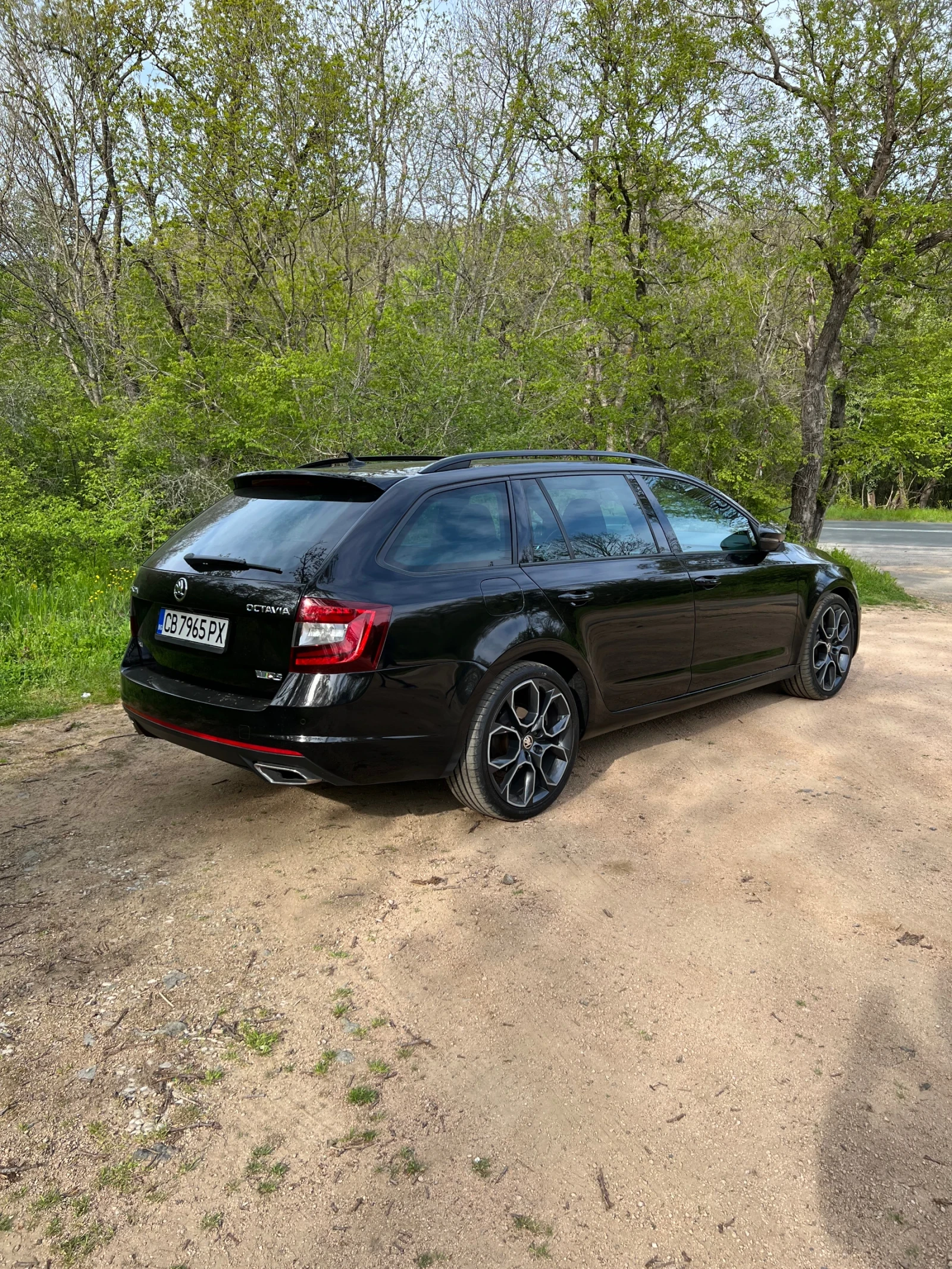 Skoda Octavia VRS 2.0 TDI 4x4 - изображение 5