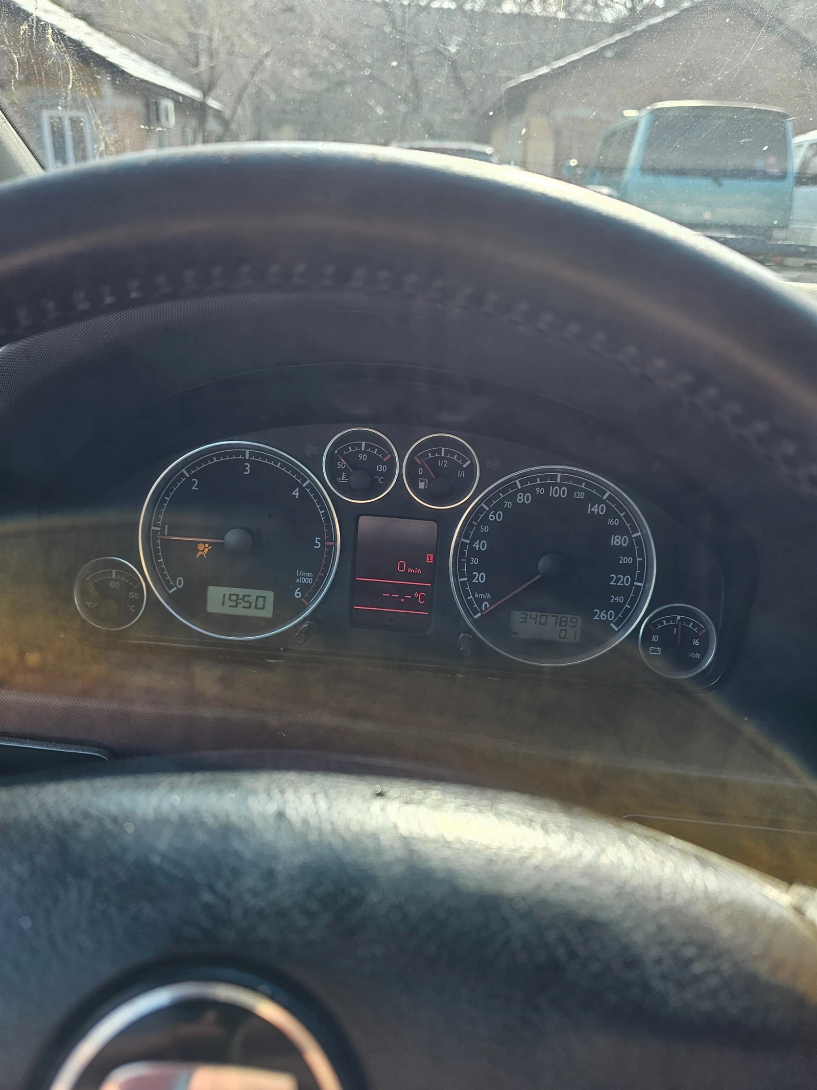 Seat Alhambra 1.9 116 коня, снимка 9 - Автомобили и джипове - 53816901