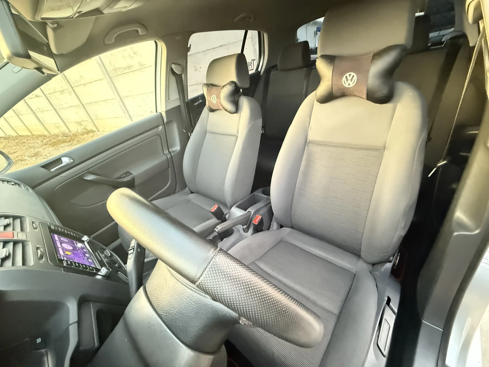 VW Golf MK5, снимка 8 - Автомобили и джипове - 54032836