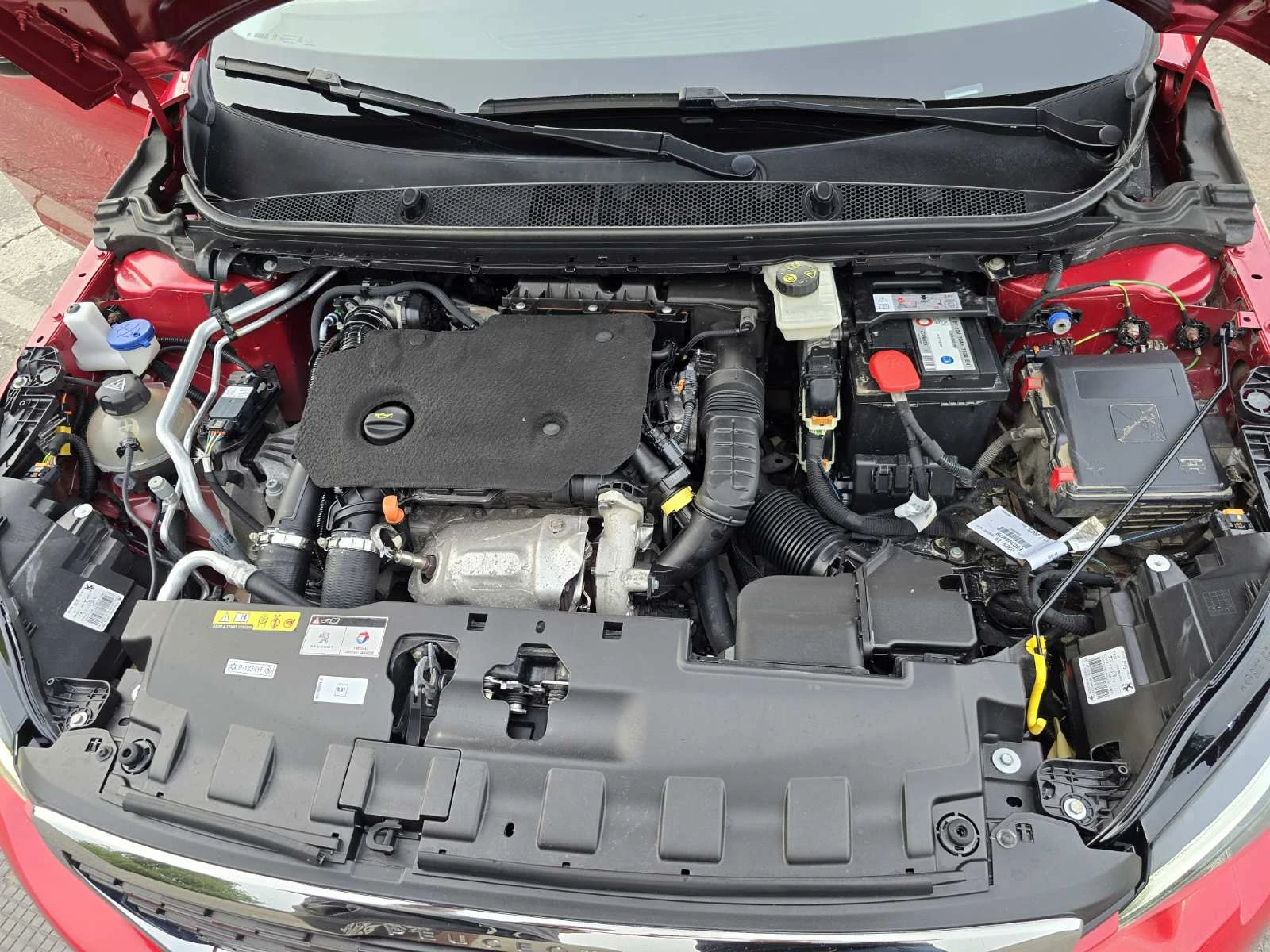 Peugeot 308 ACTIVE 1.5 Blue130 HDi BVM6, снимка 13 - Автомобили и джипове - 54562399