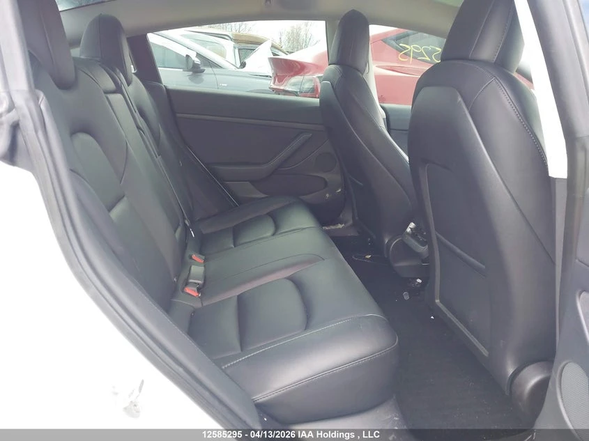Tesla Model 3 Rear-Wheel Drive, снимка 8 - Автомобили и джипове - 54597834