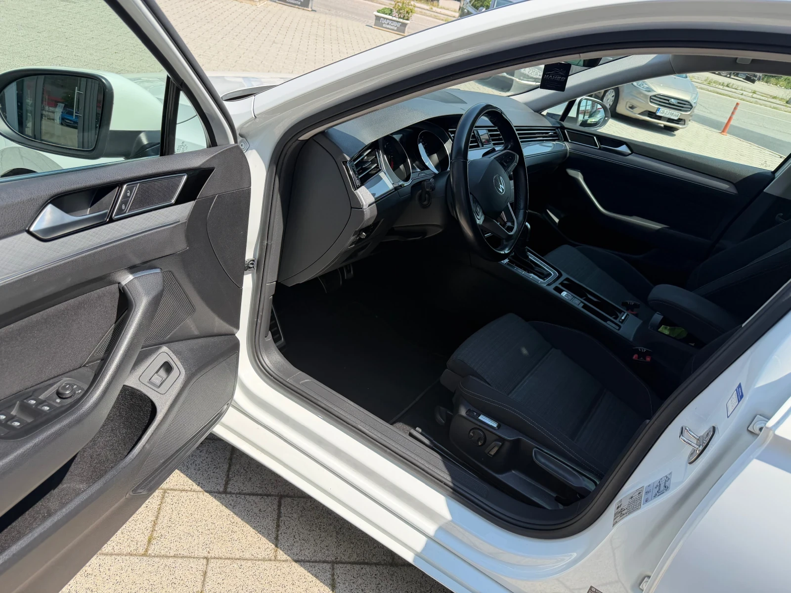 VW Passat 2.0 TDI 150hp, снимка 7 - Автомобили и джипове - 54958712