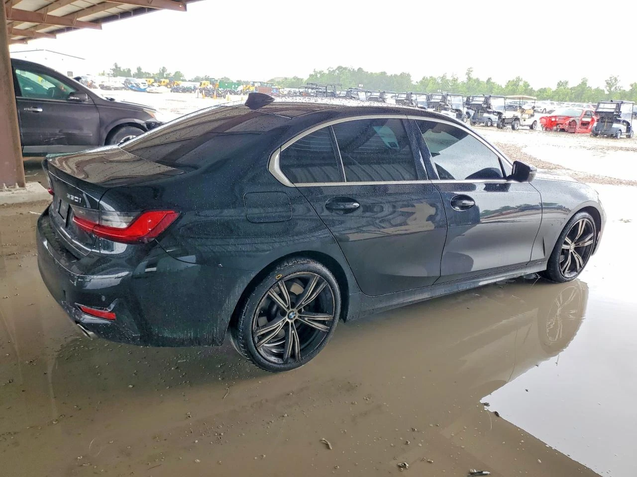 BMW 330 2.0l I, снимка 3 - Автомобили и джипове - 55093459