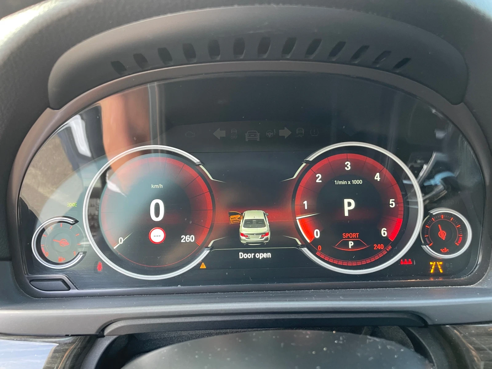 BMW 530 X Drive, снимка 10 - Автомобили и джипове - 55424251