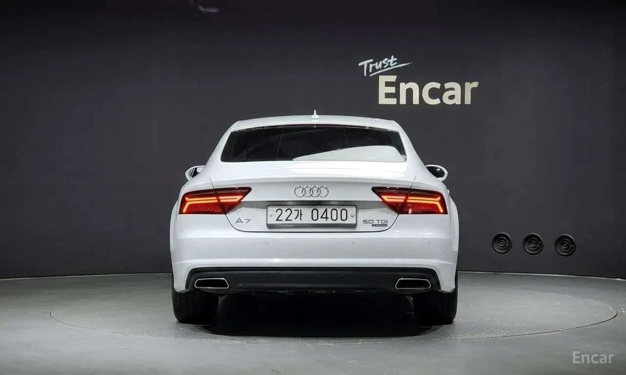 Audi A7 * 50 TDI Quattro * CARFAX * ЦЕНА ДО БГ, снимка 4 - Автомобили и джипове - 55508313